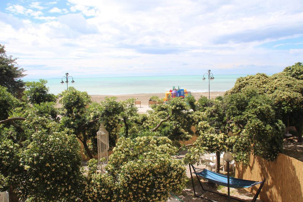 All'Etrusconia Hotel Castagneto Carducci Marina di Castagneto Carducci Buitenkant foto